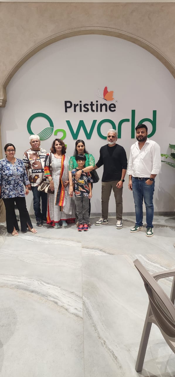 RealtyRoof Professional Team - Real Estate Experts in Pune